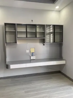 Kệ Trang Trí Treo Tường Nhựa Ecoplast Kết Hợp Tủ Kính Hiện Đại | QL Home