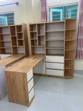 Bàn Học Nhựa Ecoplast Kết Hợp Giá Sách Đa Năng Hiện Đại | QL Home